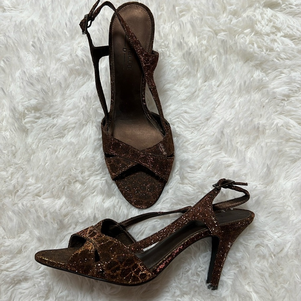 Michelle D gold leopard heels